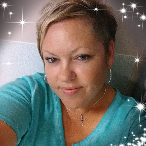 Meet your Posher, Kimberly - Picture 1 of 1